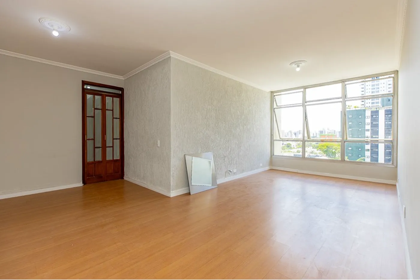 CBBDT 1528 Apto 601241055-36 - REMAX Ville Exclusividades