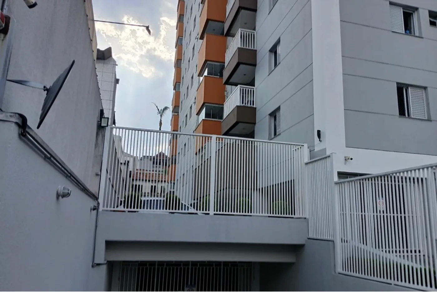 CA 1002 Apto 601371063-17 - REMAX Boutique Exclusividades