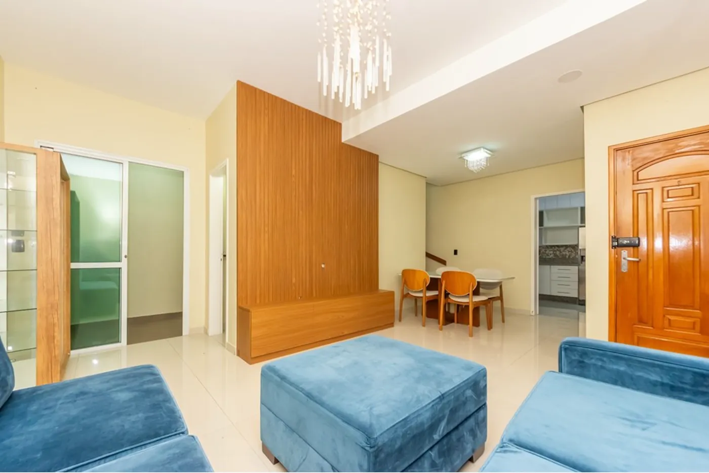 VGSBDB 906 Casa 602031015-42 - REMAX Classique Exclusividades