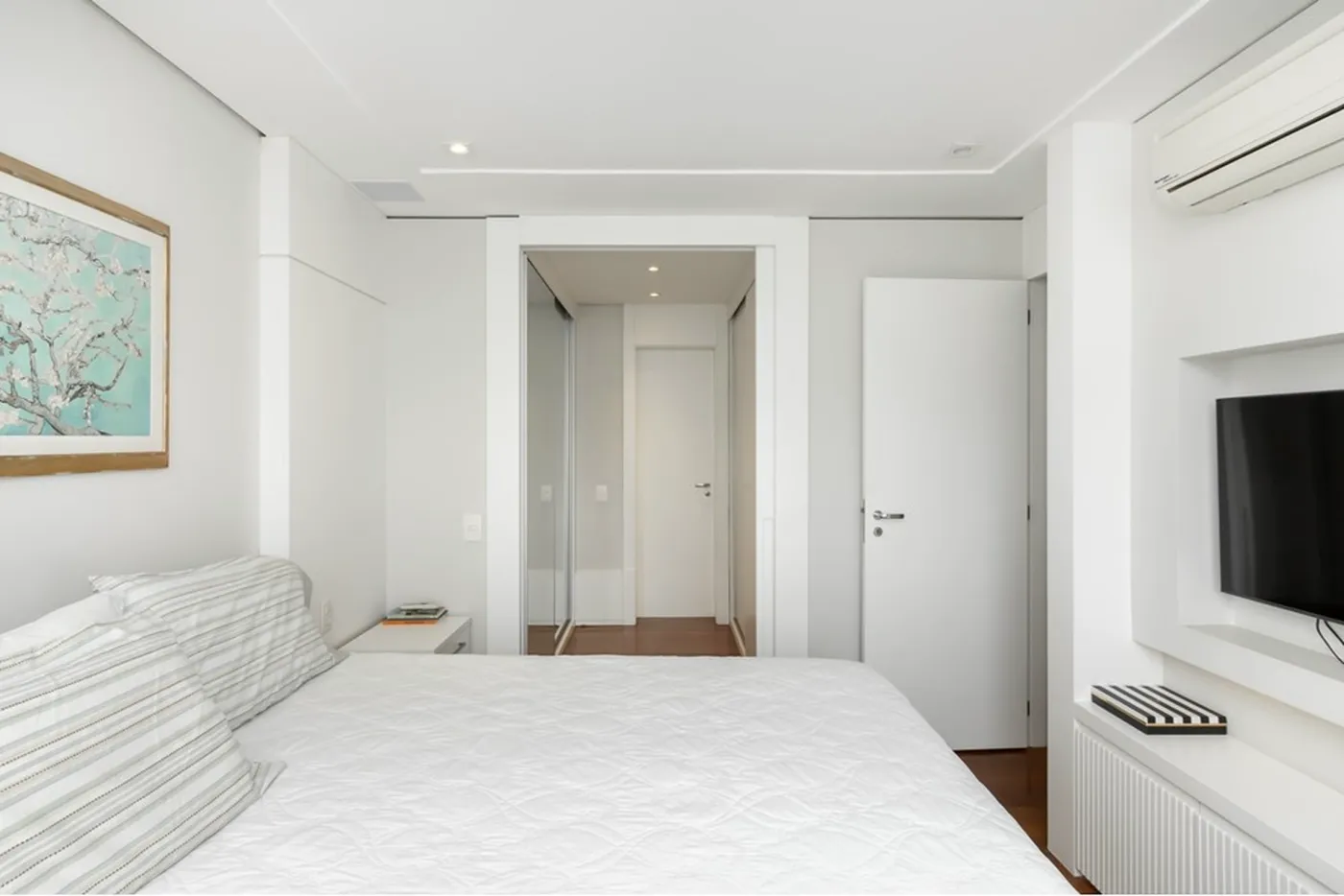 VME 179 Apto 602031002-129 - REMAX Classique Exclusividades — foto 4