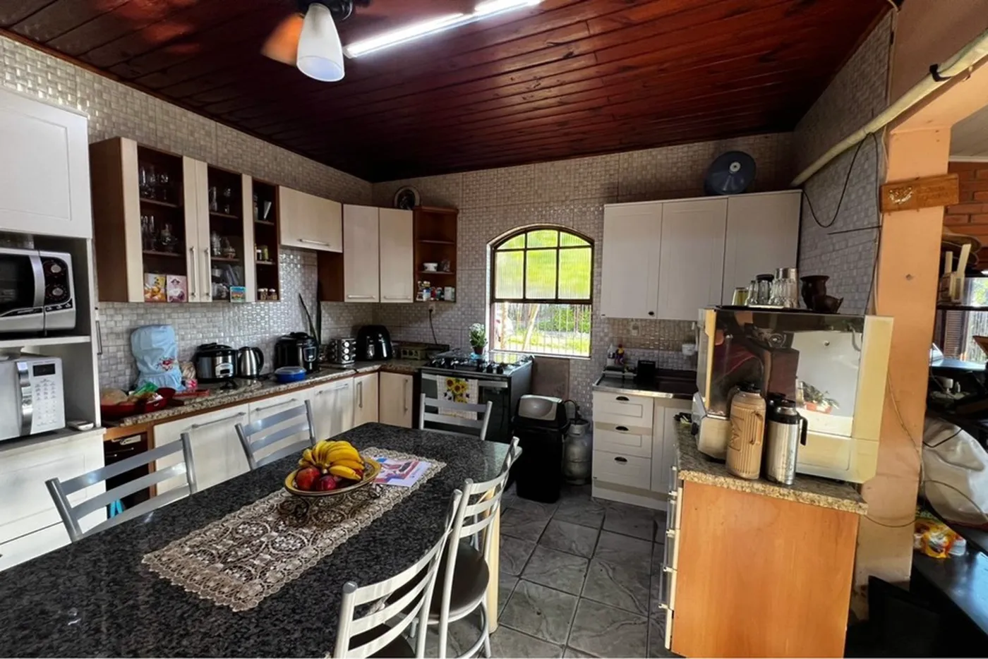 JCIA 412 612541001-225 - REMAX Street Exclusividades — foto 3