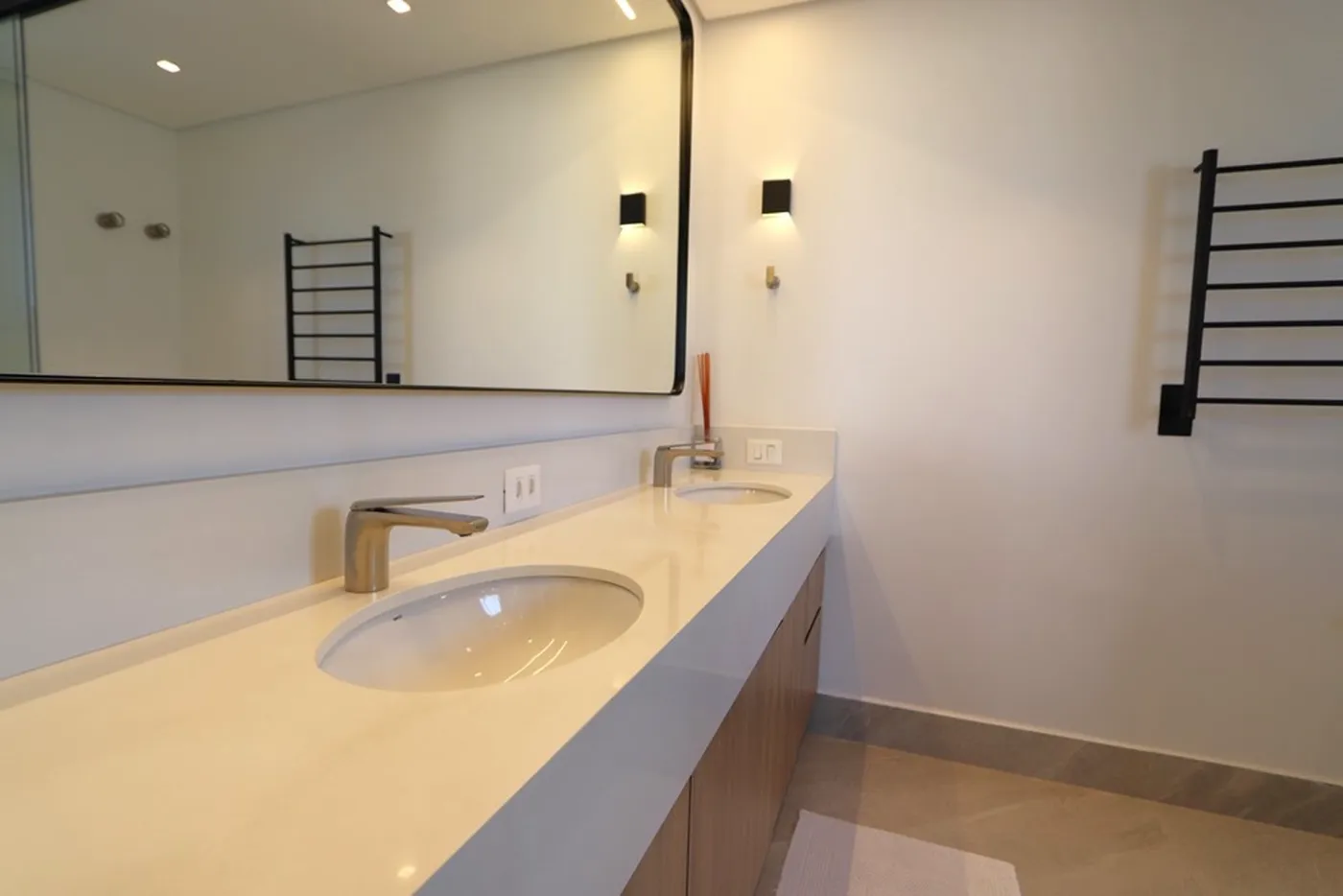 JVMDFV 111 Apto 602031025-34 - REMAX Classique Exclusividades — foto 3