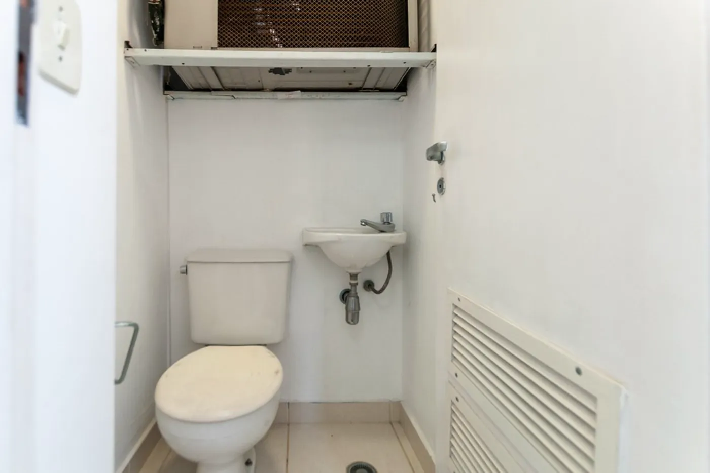 VMC 929 Sala 601191002-73 - REMAX Kasa Exclusividades — foto 2