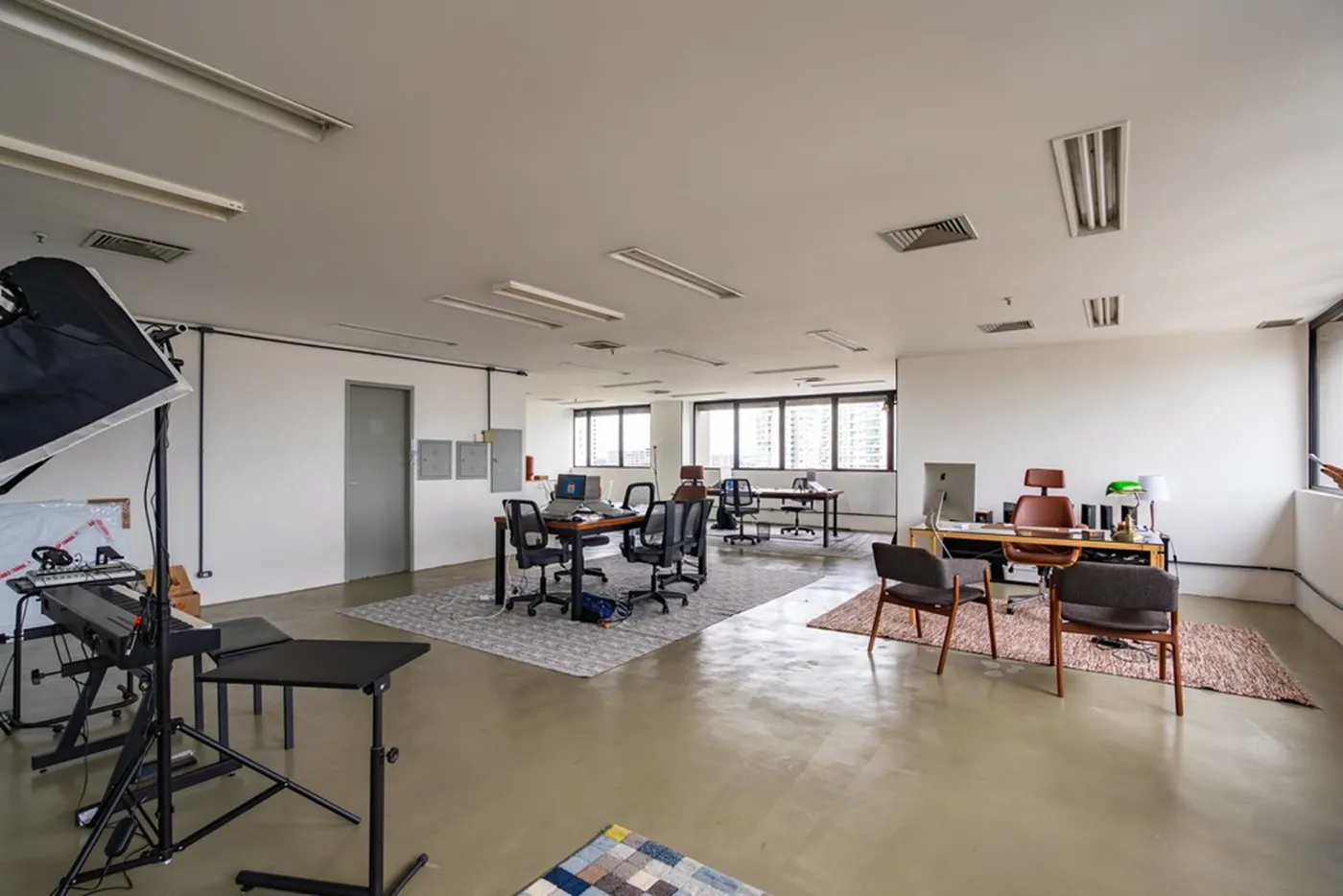 SAAP 1000 Sala 601971032-124 - REMAX Empire Exclusividades