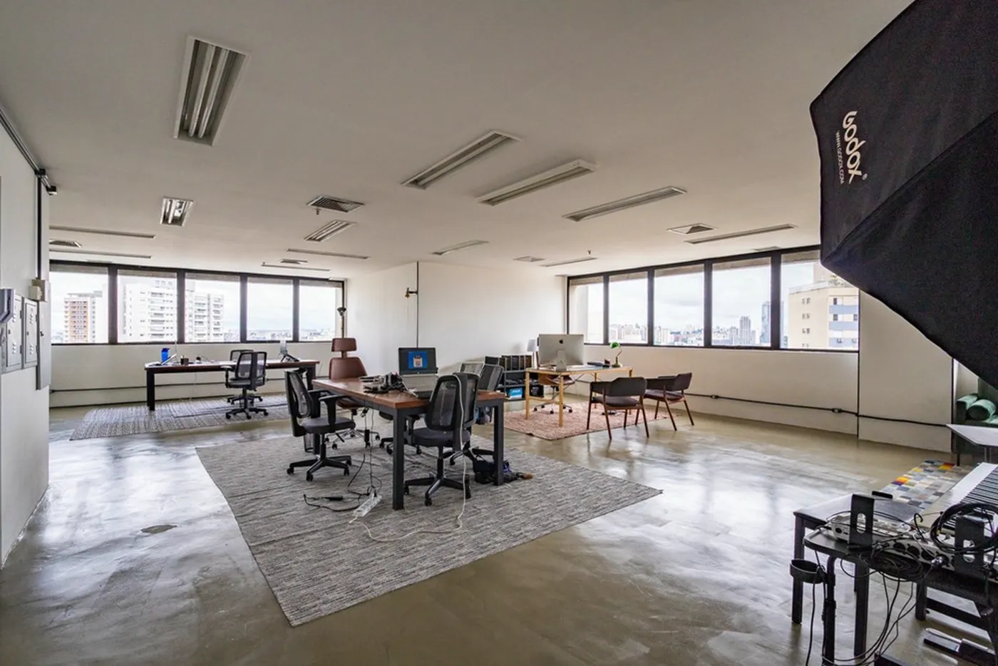 SAAP 1000 Sala 601971032-124 - REMAX Empire Exclusividades — foto 2