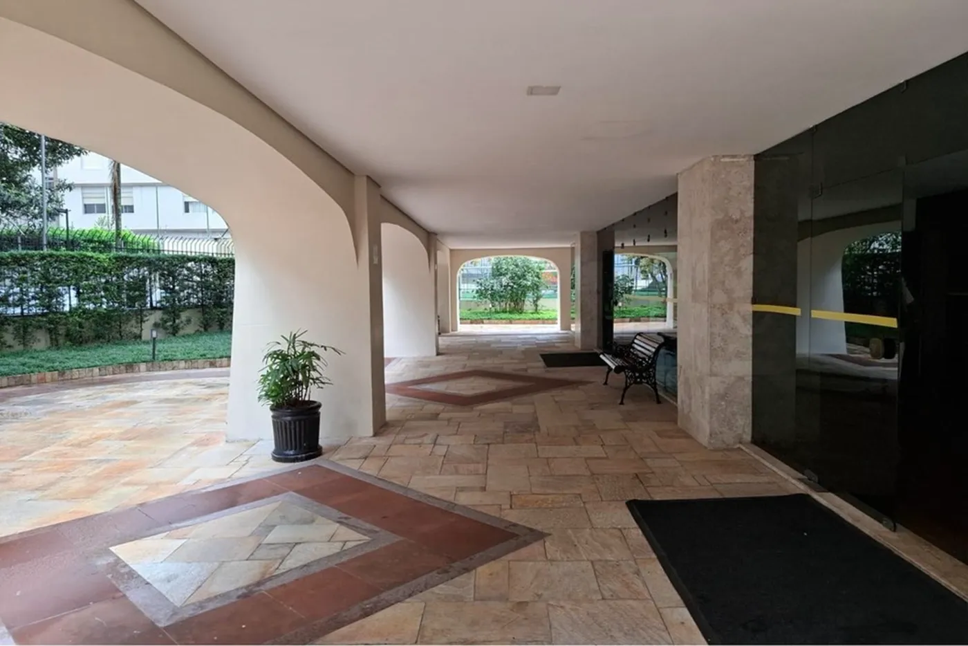 MI 902 Apto 601971016-554 - REMAX Empire Exclusividades — foto 4