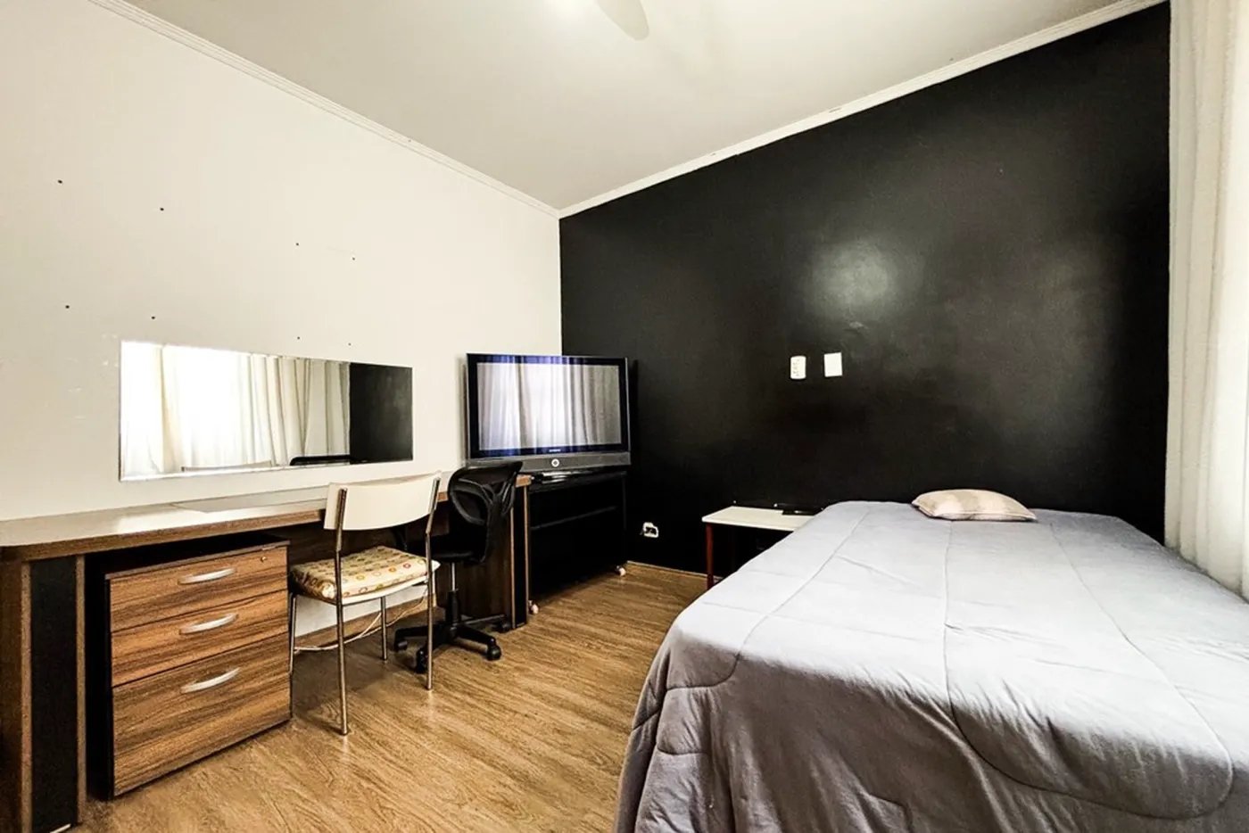 BG 2042 Casa 601371038-47 - REMAX Boutique Exclusividades — foto 2