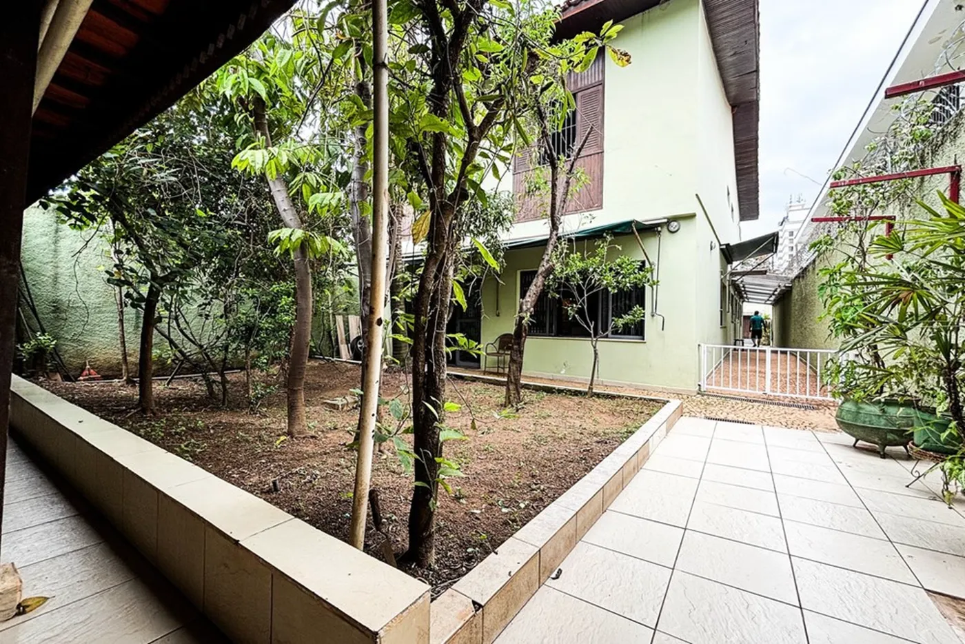 BG 2042 Casa 601371038-47 - REMAX Boutique Exclusividades — foto 4