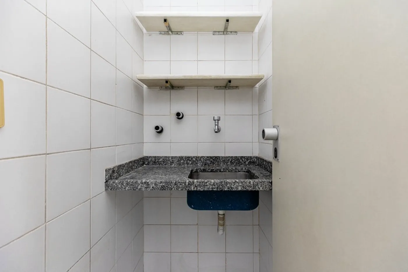 PA 930 Sala 601241038-85 - REMAX Ville Exclusividades — foto 2