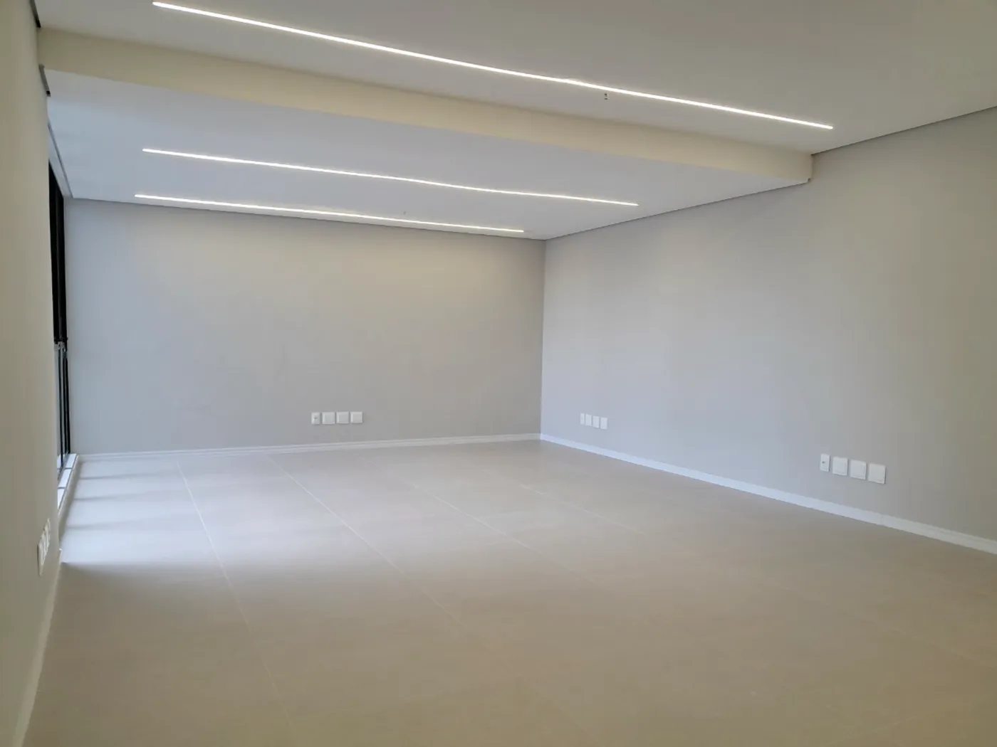 Edifício Albert Einstein Sala ABR9752 - Abrianos Imóveis — foto 2