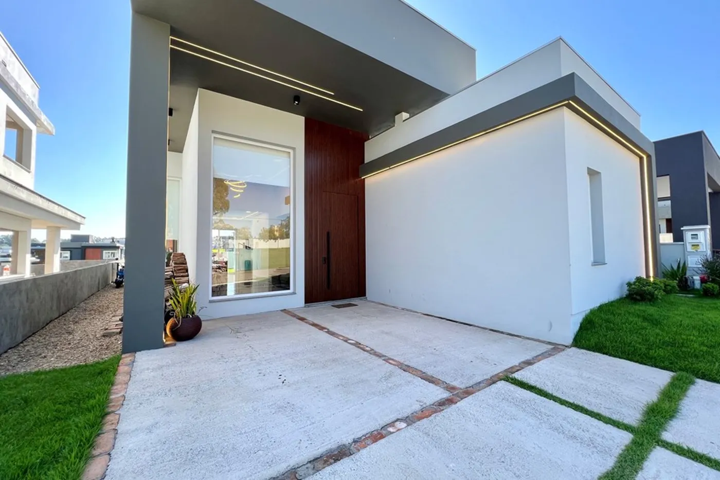 SFADSA 1850 Casa 610241012-230 - REMAX 520 Exclusividades — foto 2