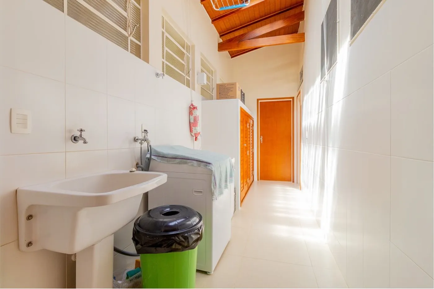 JFVR 554 Casa 601081064-44 - REMAX Lepex Exclusividades — foto 4