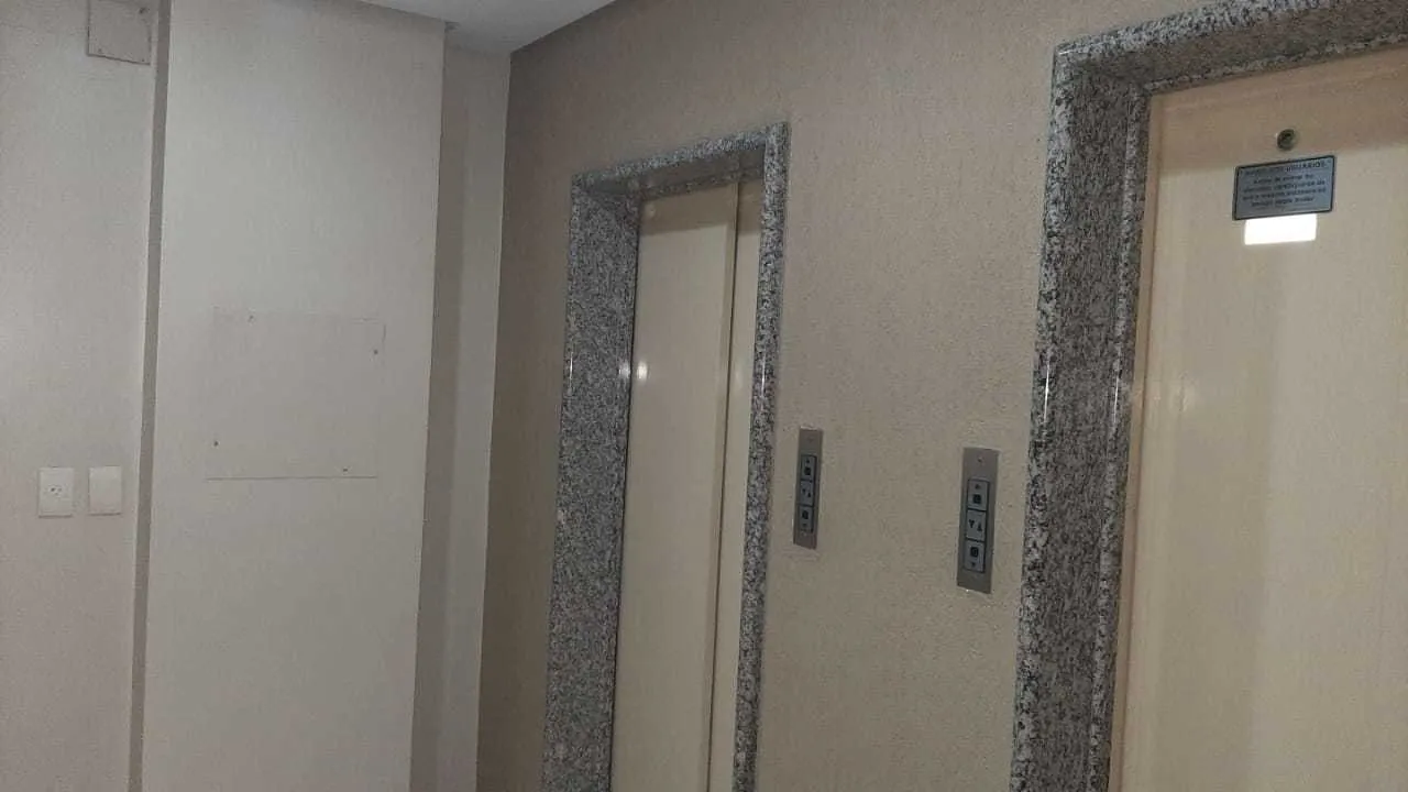 Edifício Albert Einstein Sala 304 - Joal Teitelbaum Dações — foto 4