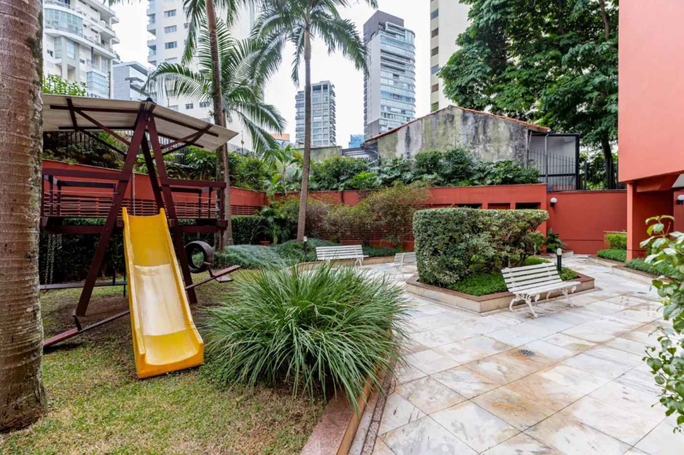 VNCCMC 595 Apto 601131015-96 - REMAX Ares Exclusividades — foto 2