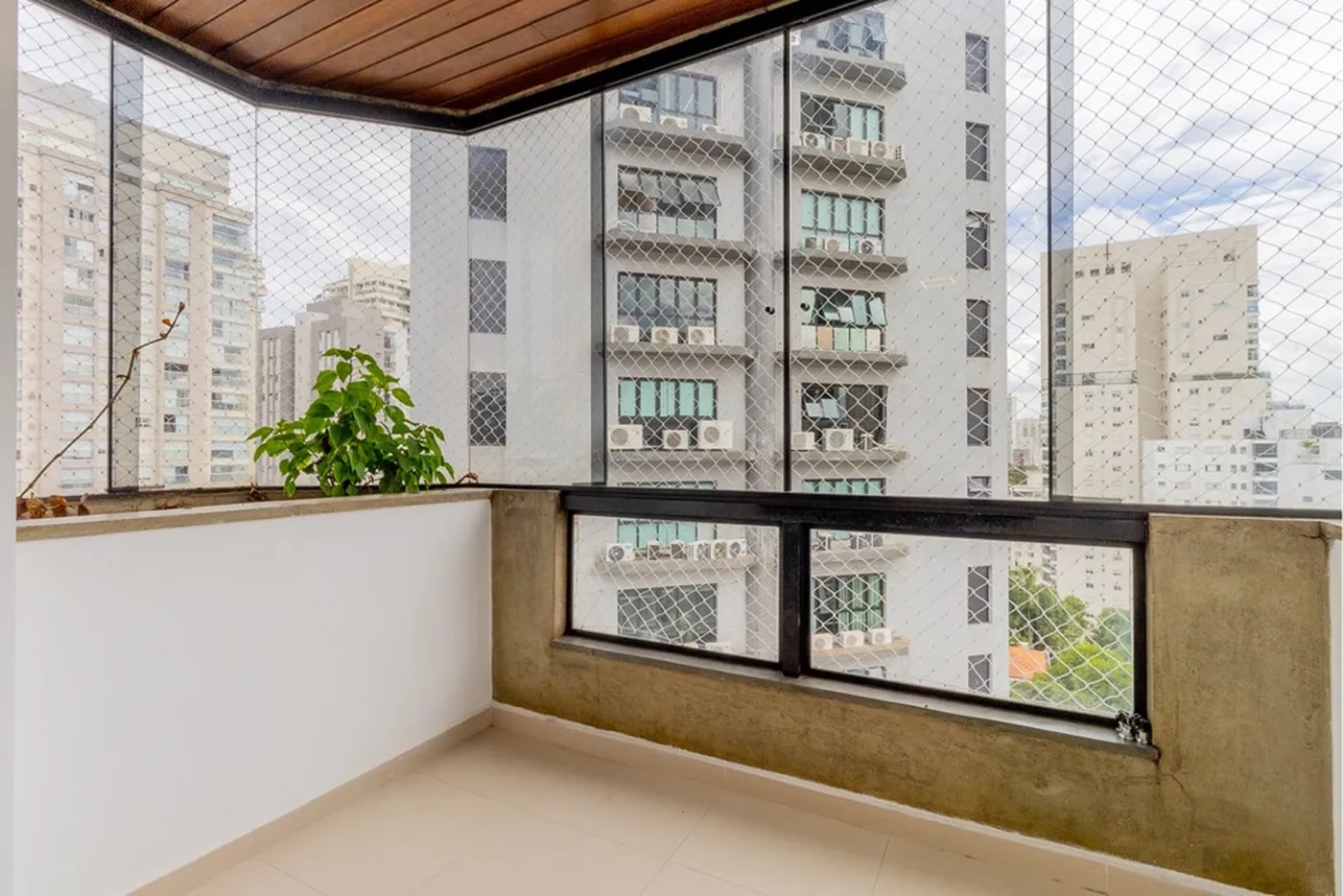 CBÁLRDA 420 Apto 601081064-54 - REMAX Lepex Exclusividades — foto 3