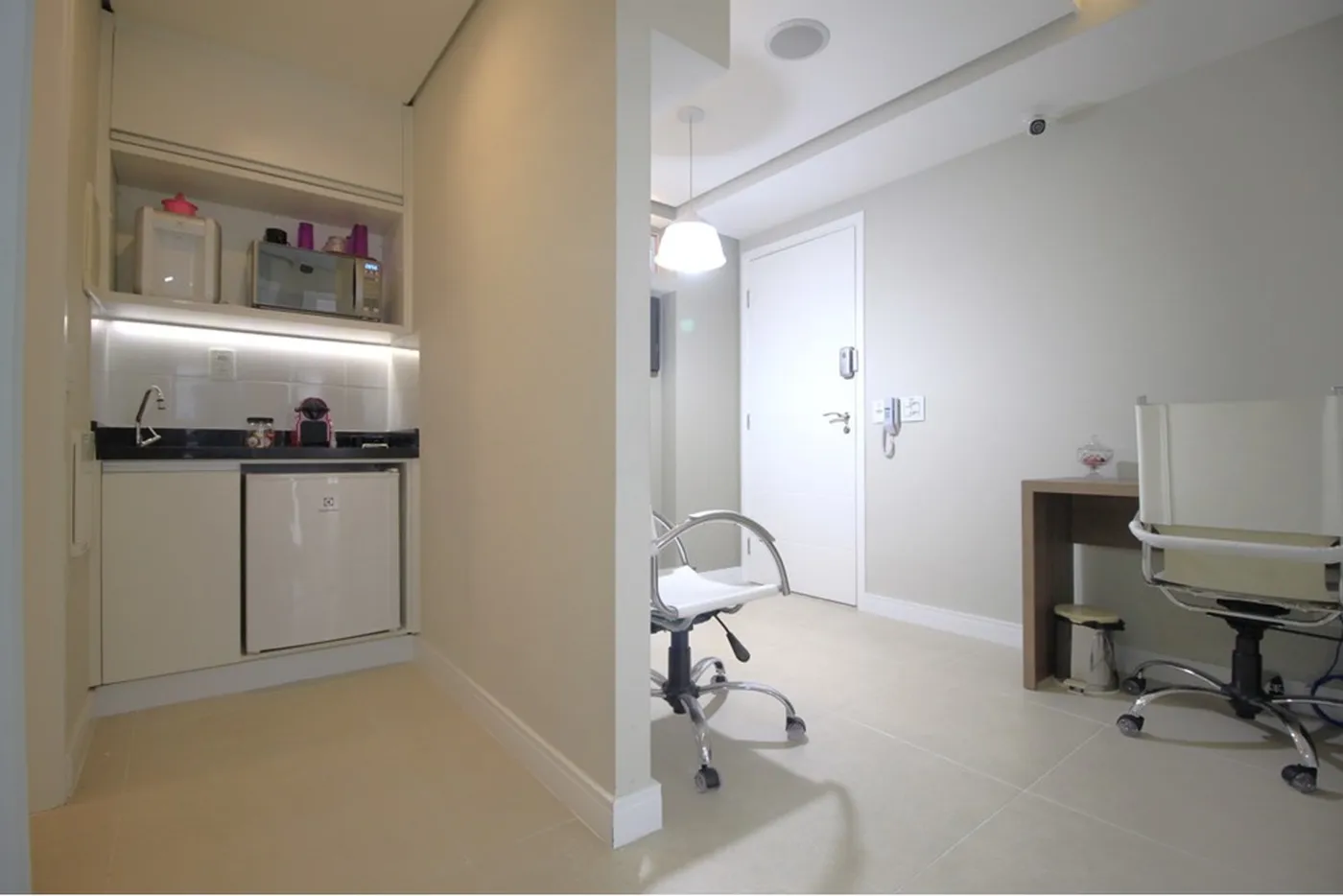JEADAP 2937 Sala 630821067-1 - REMAX Exclusive Exclusividades — foto 2