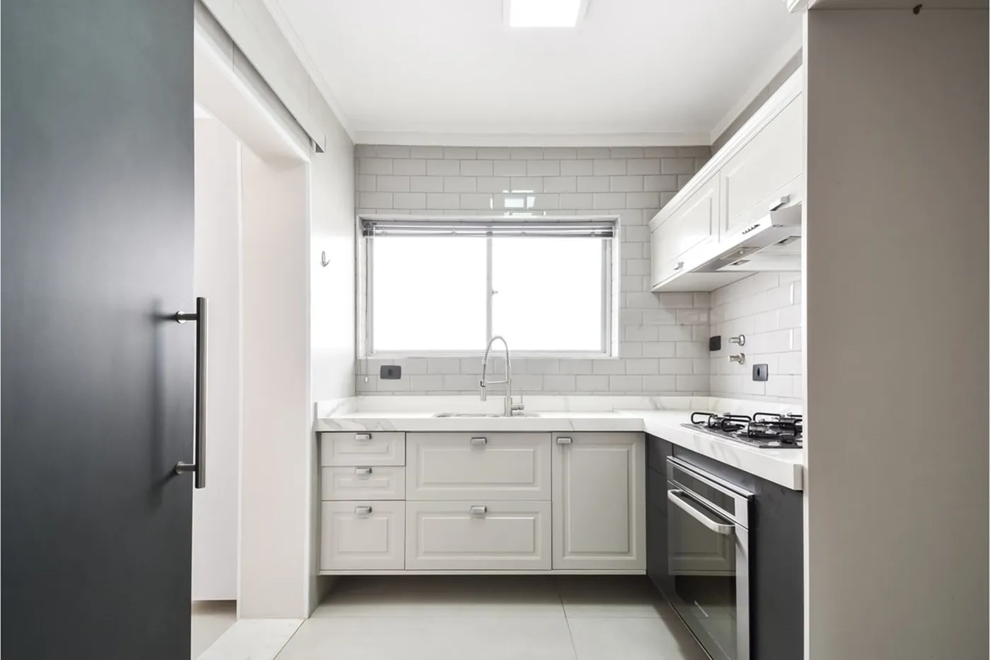MI 229 Apto 601241044-58 - REMAX Ville Exclusividades — foto 2