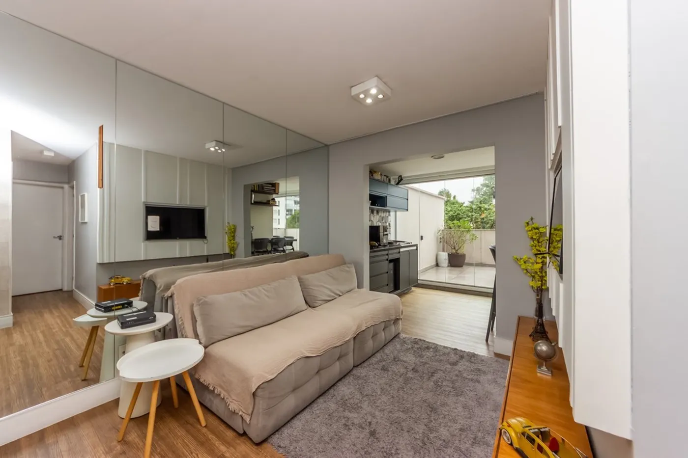 VMEP 35 Apto 602031038-21 - REMAX Classique Exclusividades
