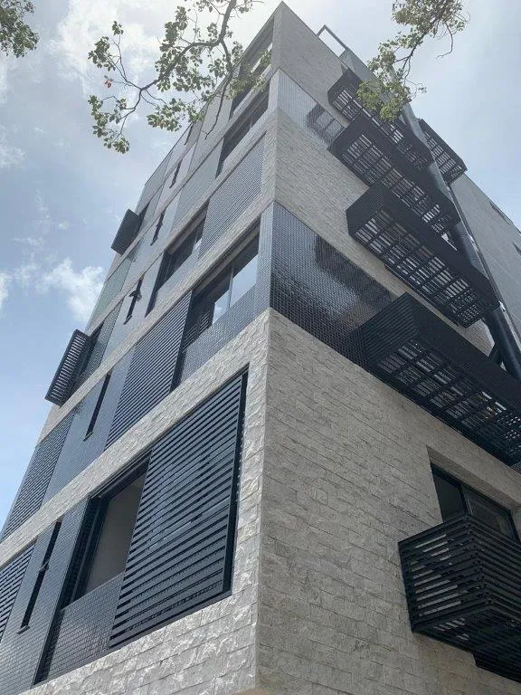 CONCEPT 508 - Amabile Victório — foto 2