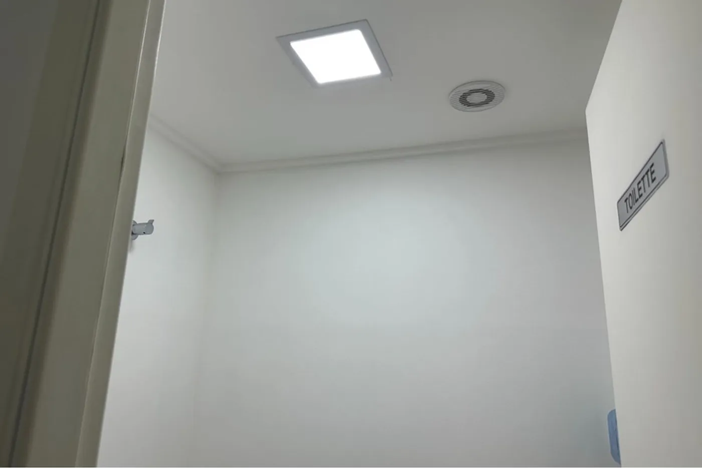 JEADAP 2937 Sala 601361051-68 - REMAX Trio Exclusividades — foto 4