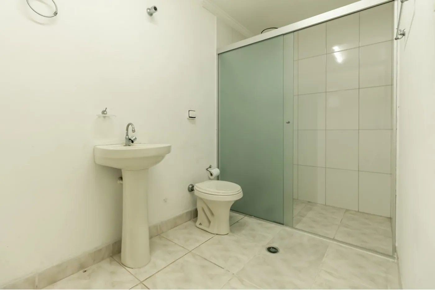 OCRDJ 100 Casa 630821018-50 - REMAX Exclusive Exclusividades — foto 5