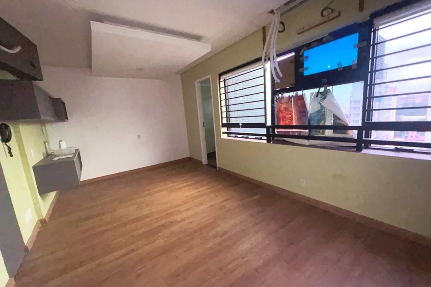 VCMB 190 Sala 602031008-94 - REMAX Classique Exclusividades — foto 3