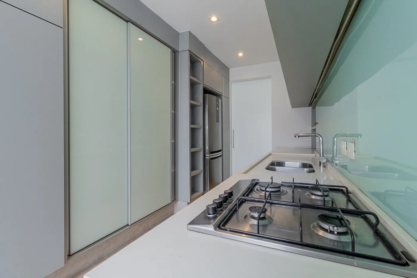 HM 192 Apto 601081024-34 - REMAX Lepex Exclusividades — foto 2