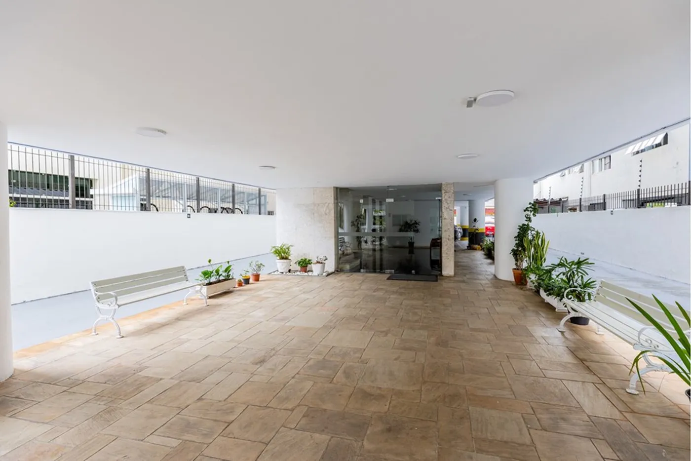 BVDFF 119 Apto 601241038-104 - REMAX Ville Exclusividades — foto 4