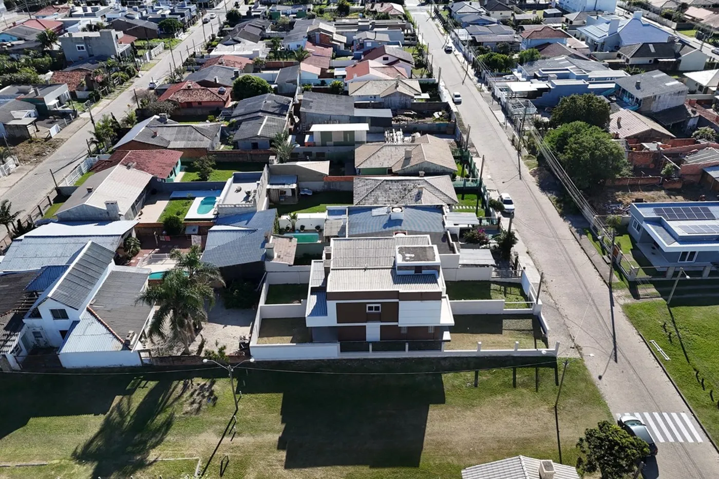 CRDC 359 Casa 610491009-1 - Remax Wish Exclusividades — foto 4