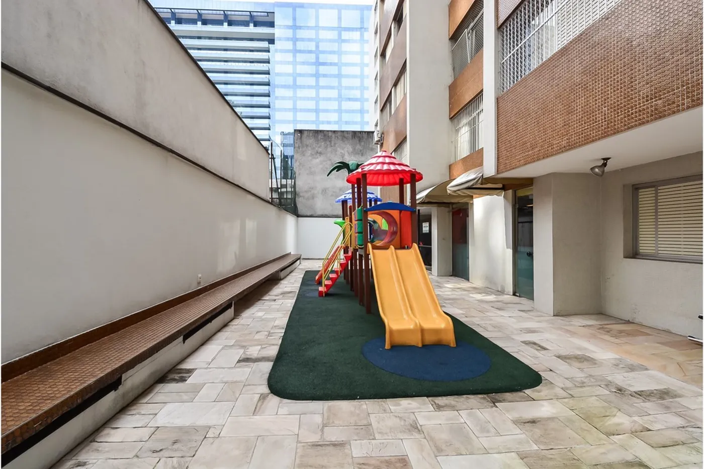 IBV 123 Apto 601241007-122 - REMAX Ville Exclusividades — foto 5