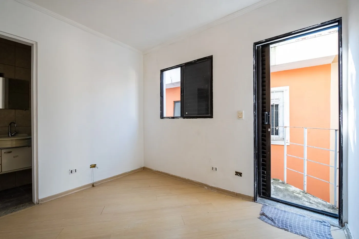 VMI 52 601971015-721 - REMAX Empire Exclusividades — foto 5