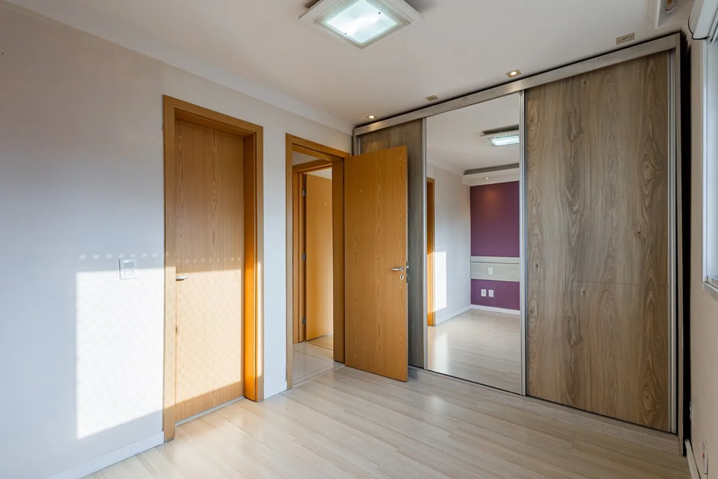 JCCR 200 Apto 612521090-23 - REMAX Place Exclusividades — foto 3