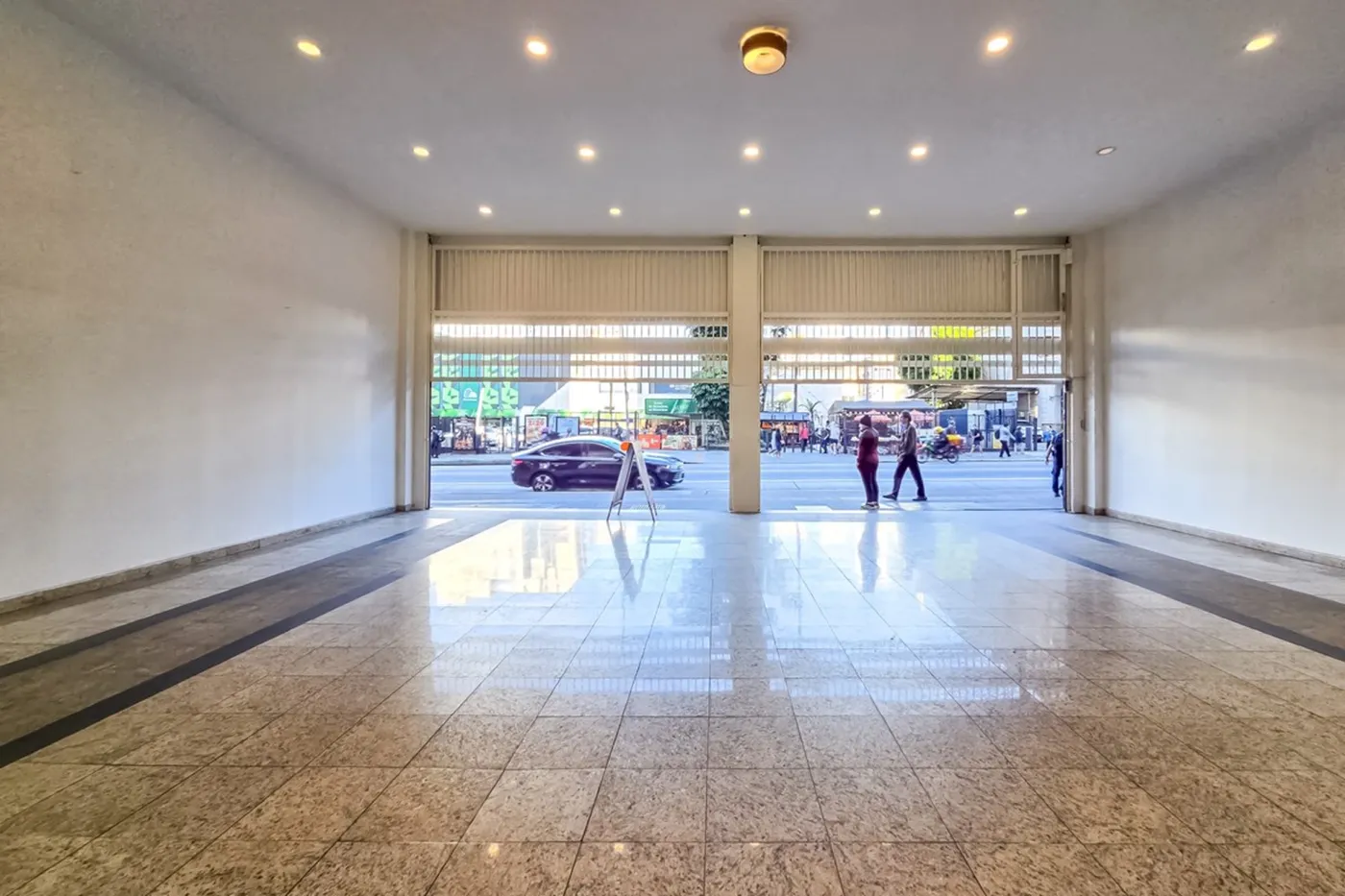 BVBLA 2050 Sala 602231003-36 - Remax Prime Connection Exclusividades — foto 5