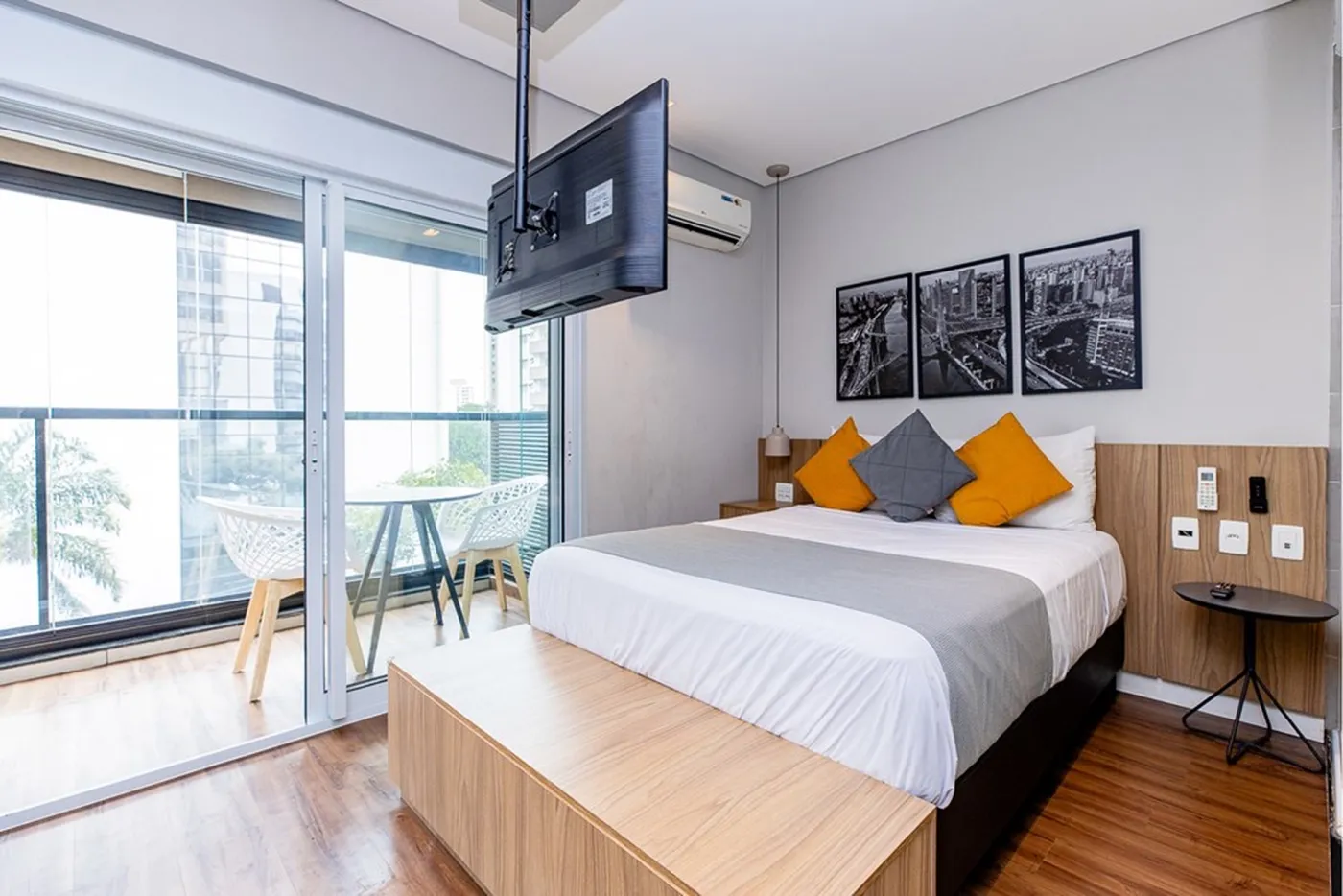 VOQ 76 Apto 601131035-38 - REMAX Ares Exclusividades