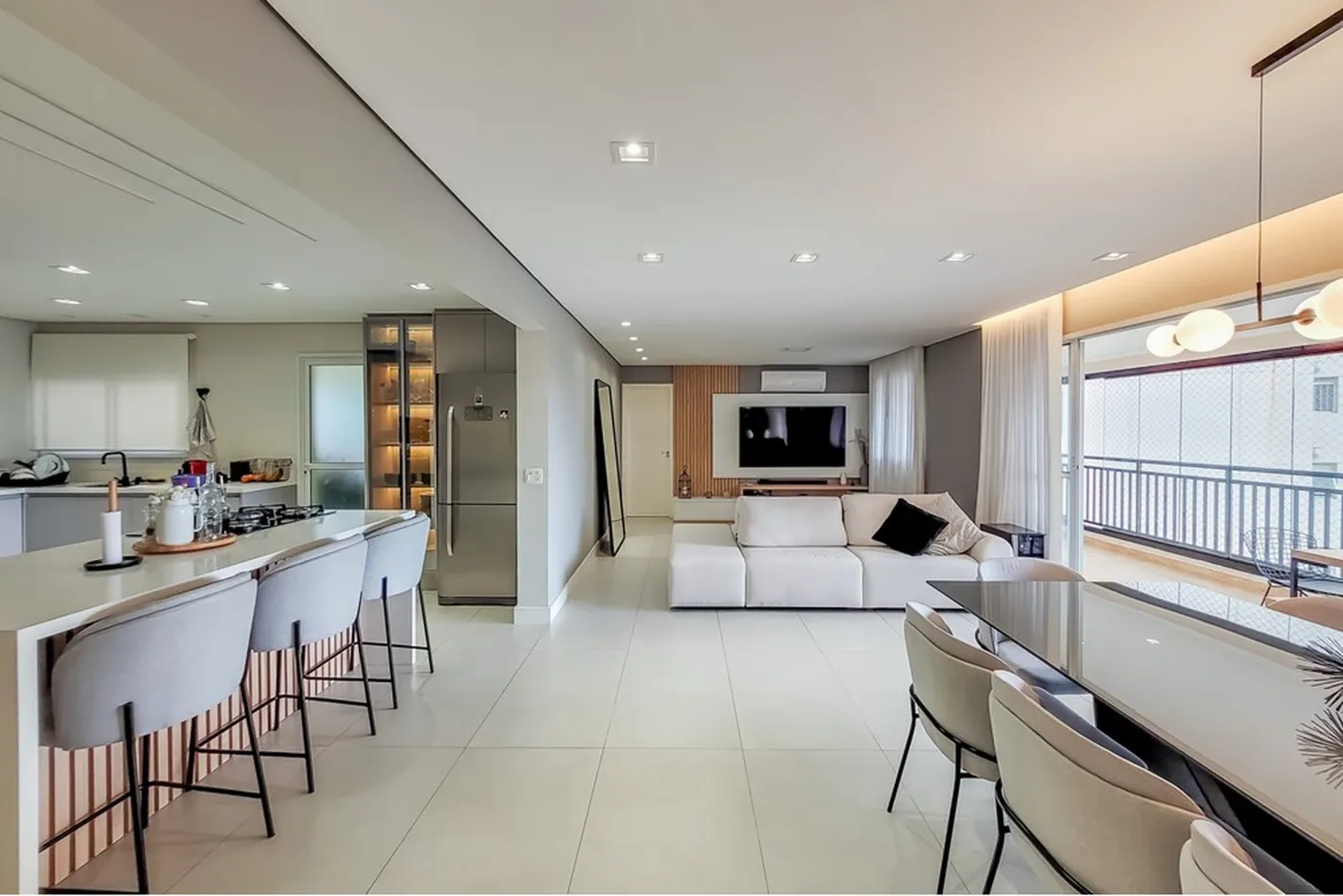 MJP 317 Apto 630821022-21 - REMAX Exclusive Exclusividades