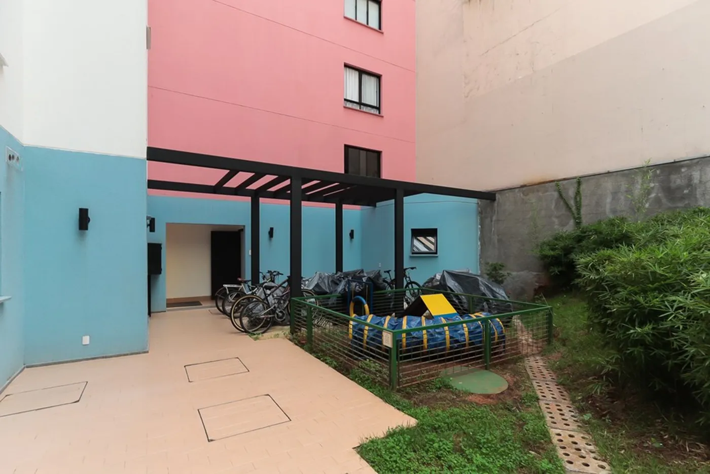 CERDS 523 Apto 601081084-14 - REMAX Lepex Exclusividades — foto 4