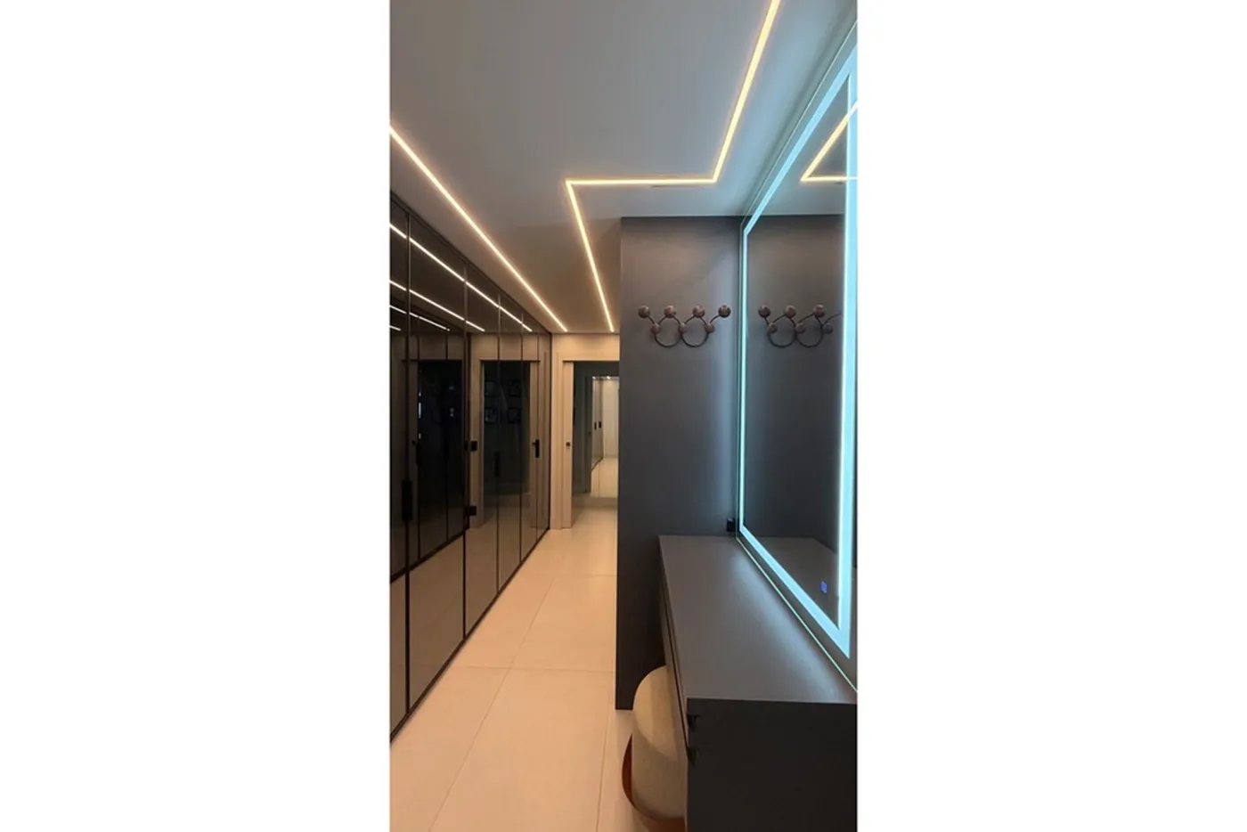IB 206 Apto 601721013-206 - REMAX Front Exclusividades — foto 2