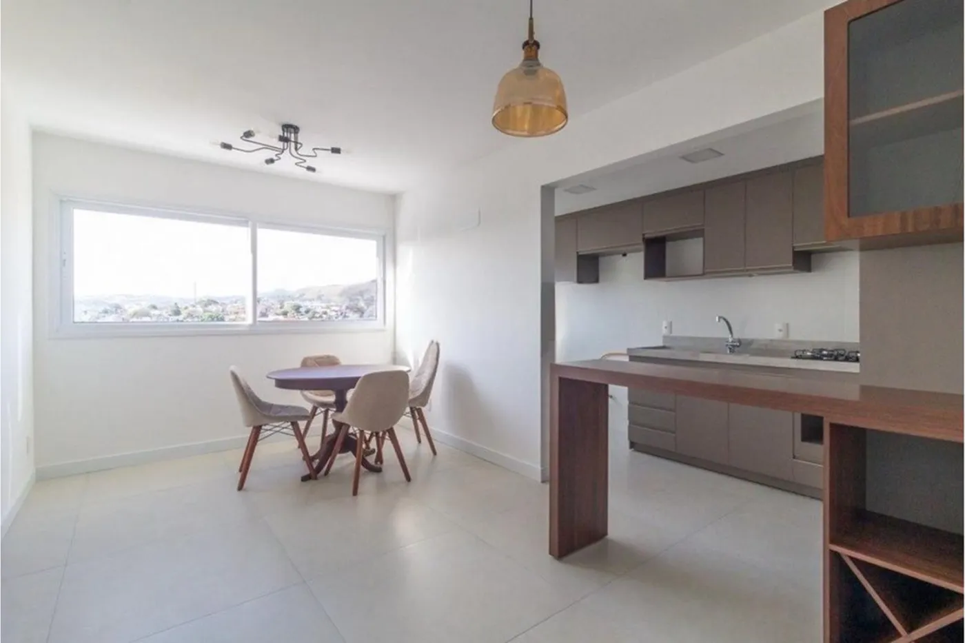 SAJC 300 Apto 612491035-28 - REMAX Trend Exclusividades