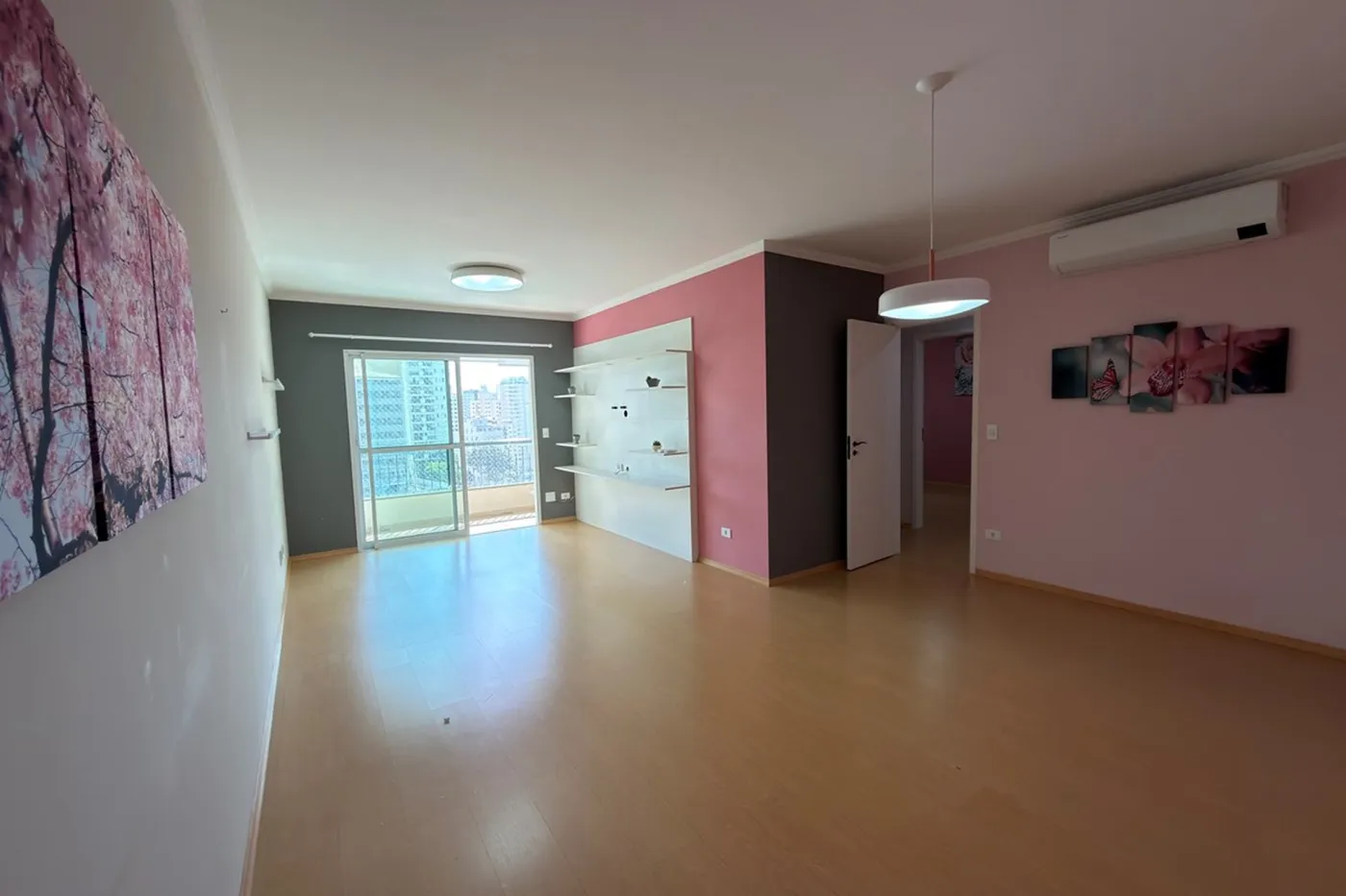 SBDS 568 Apto 602031008-97 - REMAX Classique Exclusividades