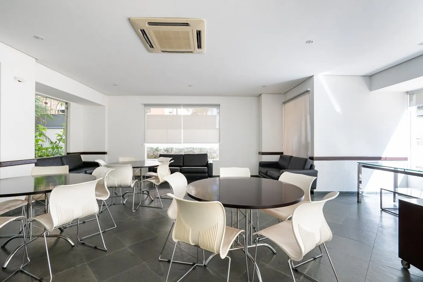 BPBDT 331 Apto 601241044-55 - REMAX Ville Exclusividades — foto 2