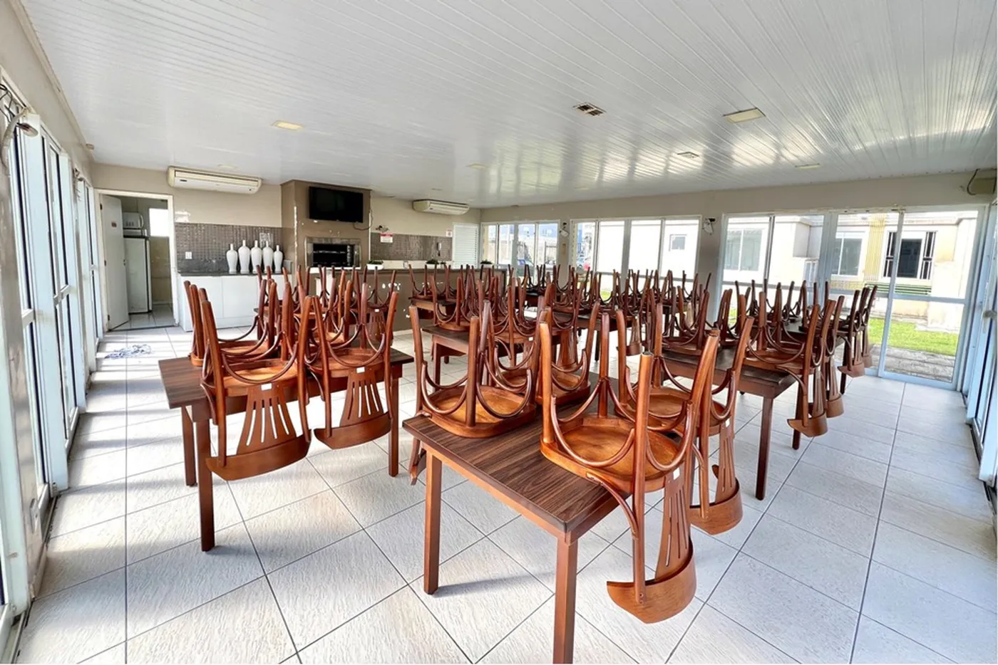 FDJB 1852 Apto 610241030-80 - REMAX 520 Exclusividades — foto 2