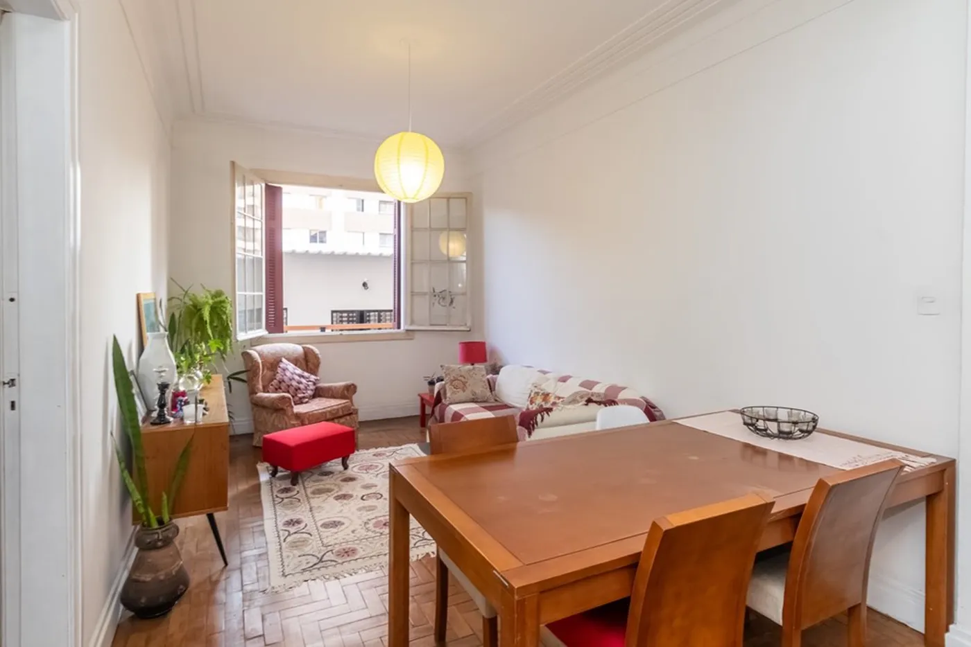 CEBDL 915 Apto 630331044-41 - REMAX Comunità Exclusividades