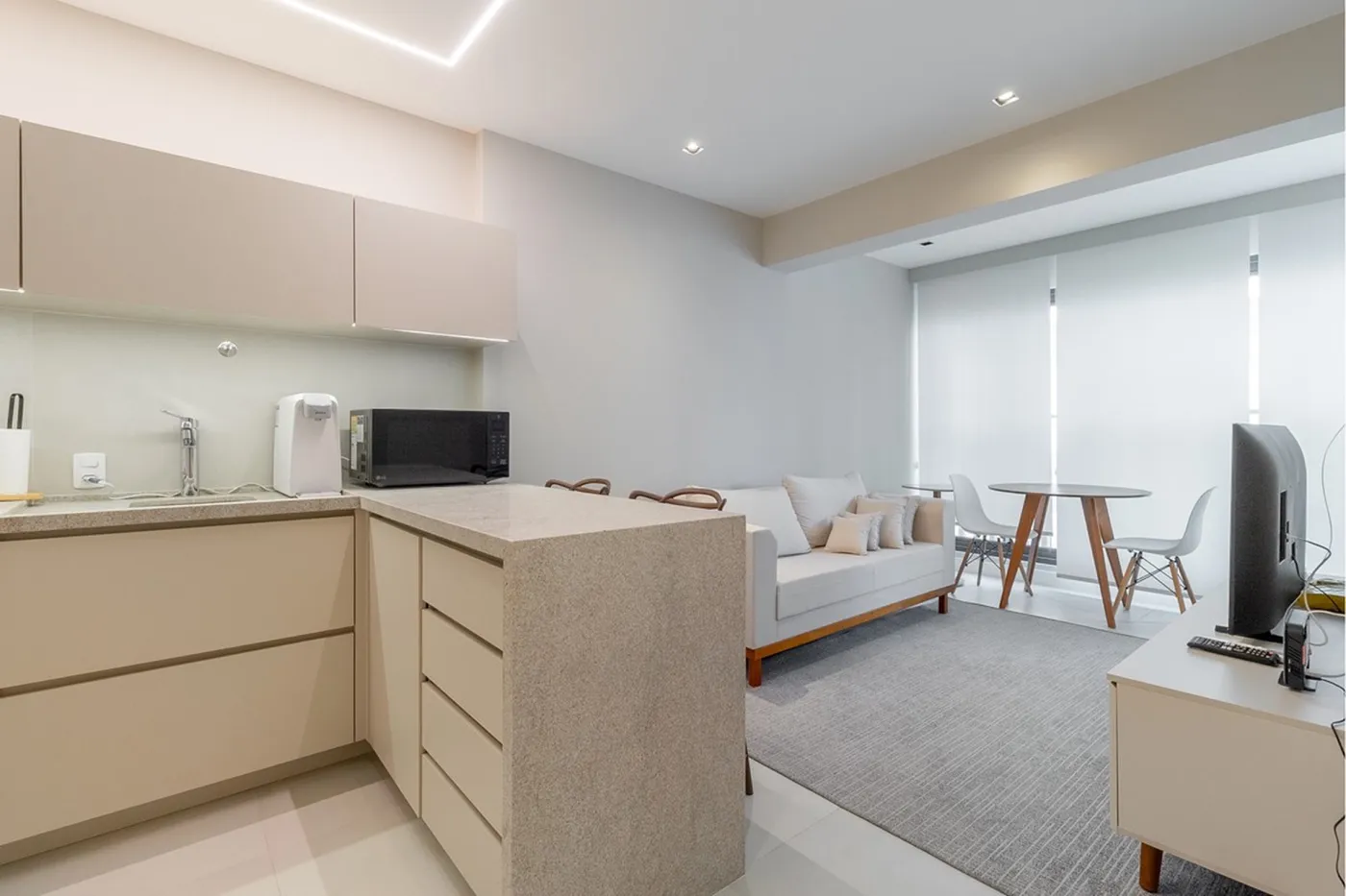 PS 179 Apto 601081064-57 - REMAX Lepex Exclusividades