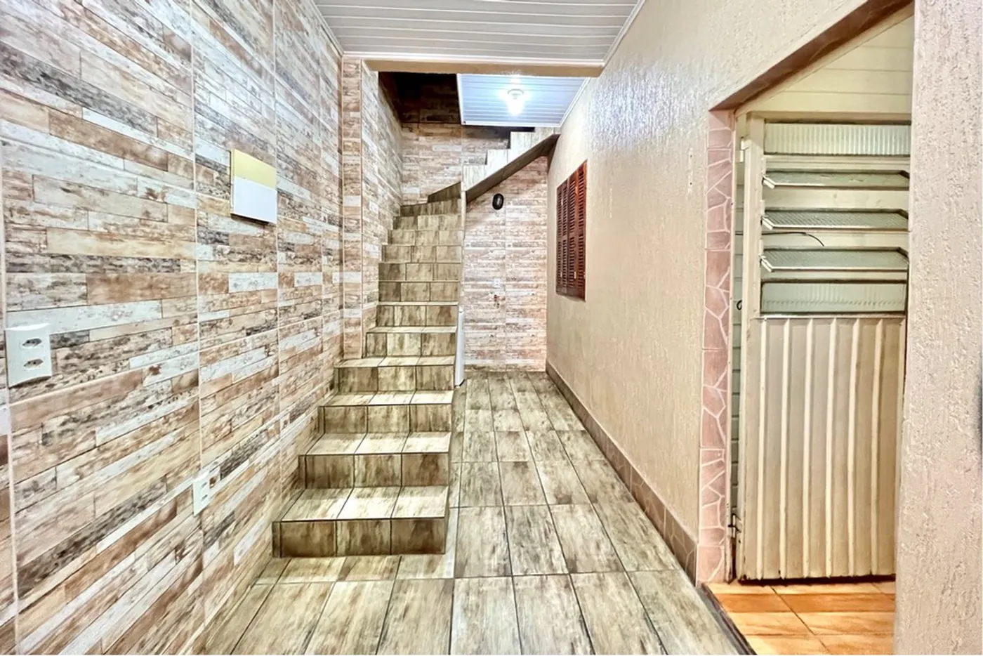 SJC 641 Casa 610241012-233 - REMAX 520 Exclusividades — foto 5