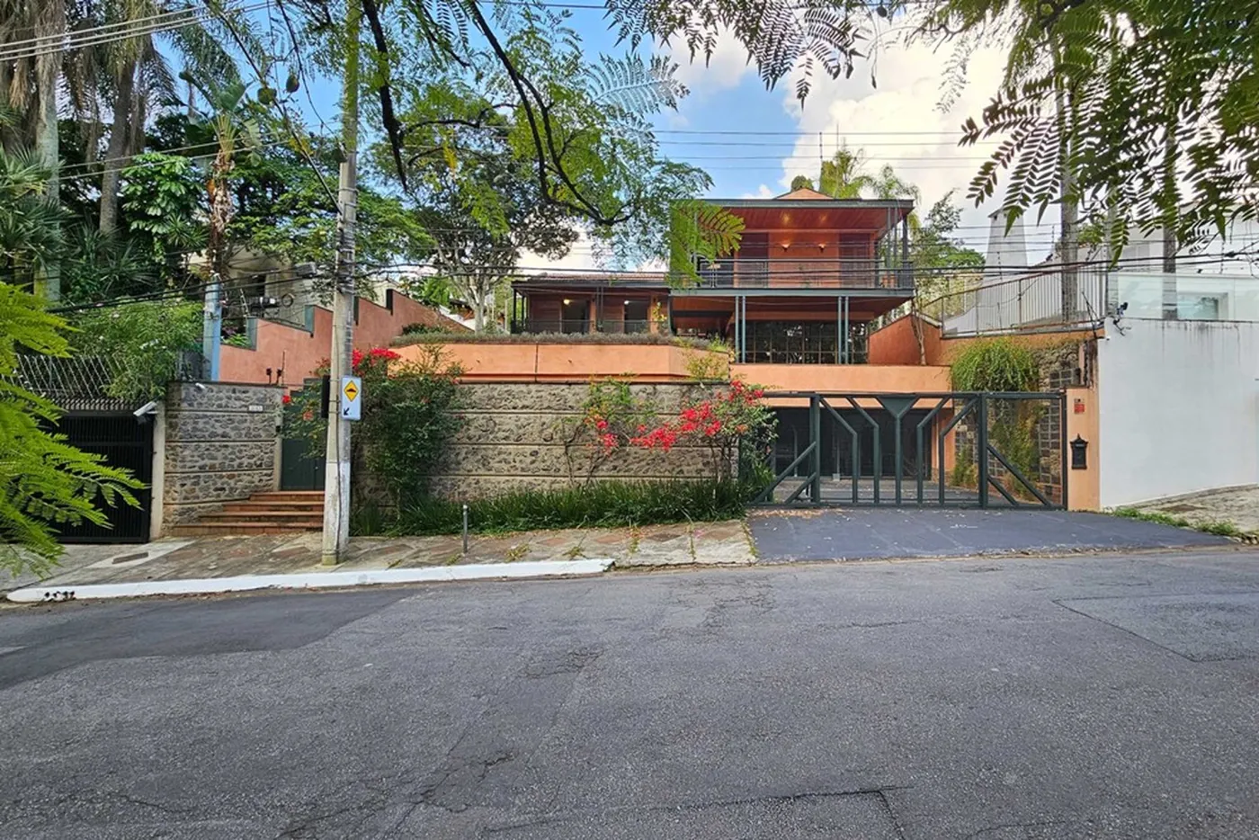 JGBDP 335 Casa 601971101-21 - REMAX Empire Exclusividades — foto 2