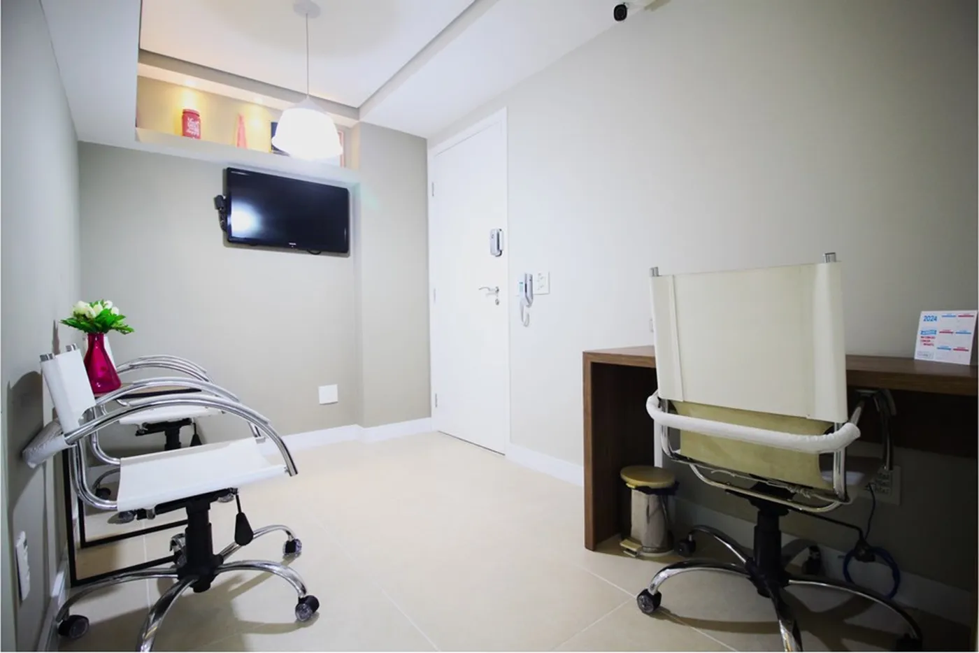 JEADAP 2937 Sala 630821067-1 - REMAX Exclusive Exclusividades
