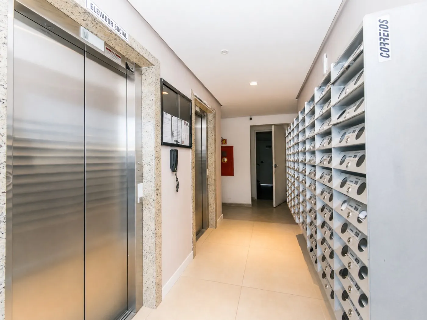 Condomínio Morada de Cascais Apto AS12700 - Antunes e Silva Assessoria Imobiliária Exclusividades — foto 2