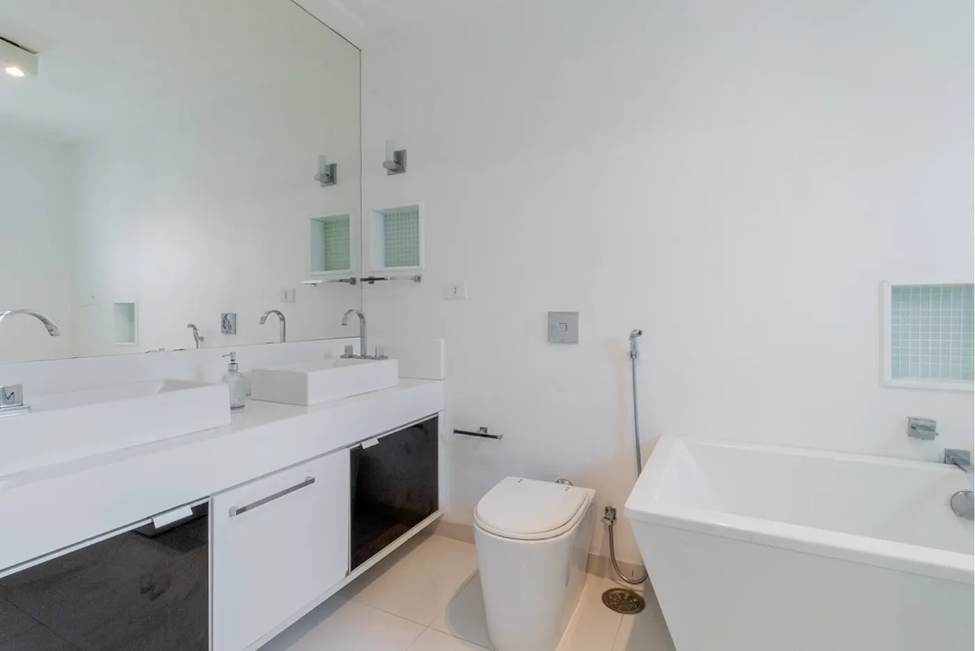CCI 433 Apto 601081048-53 - REMAX Lepex Exclusividades — foto 5