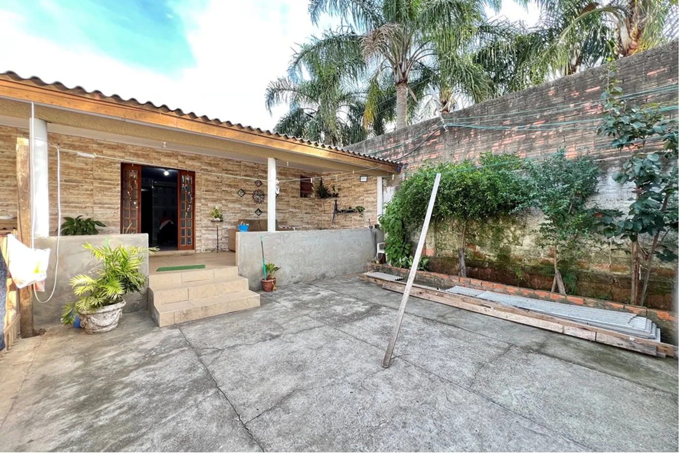 SJC 641 Casa 610241012-233 - REMAX 520 Exclusividades