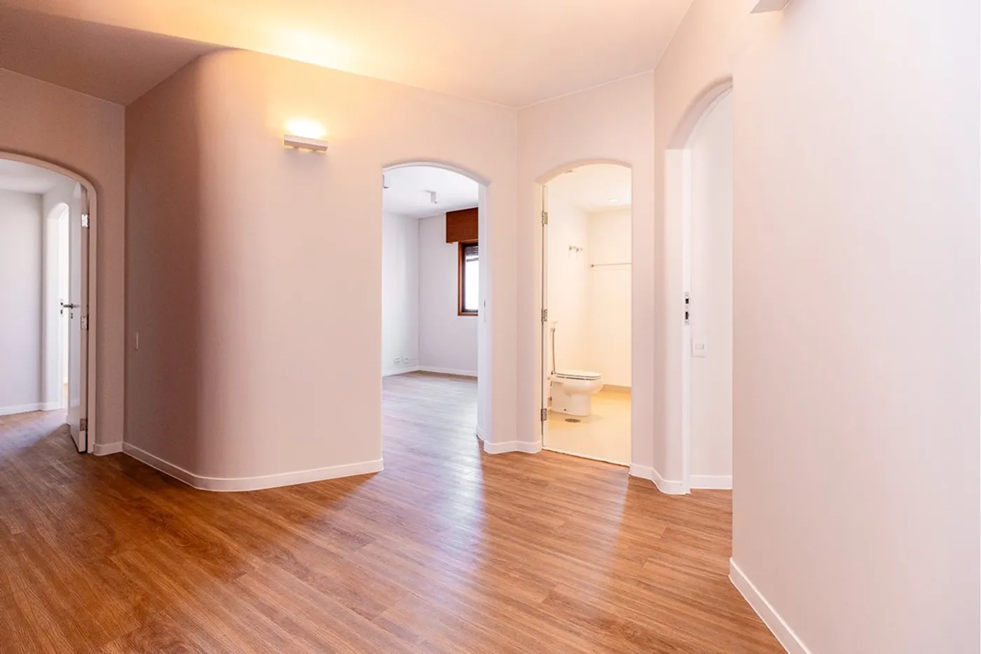 JPJ 327 Apto 601241076-7 - REMAX Ville Exclusividades — foto 4